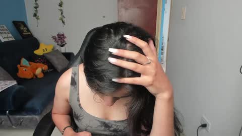 Snapshot of sabrina_chester_02 chatting on February 8, 4:57 pm Angie online show from February 8, 4:57 pm