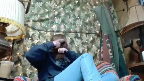 Snapshot of sabrinalexington chatting on October 1, 7:52 pm Sabrina online show from October 1, 7:52 pm