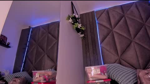 S A B R I N A  online show from October 6, 11:38 am