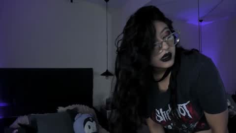 Sabrina  online show from November 12, 11:30 am