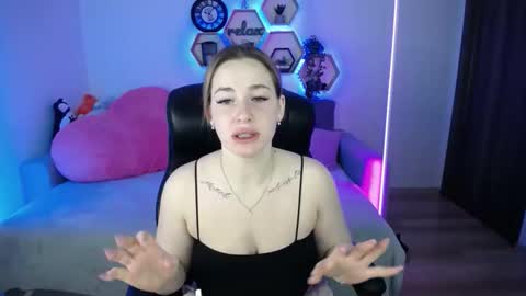 Sabrina Violet online show from March 1, 9:31 am