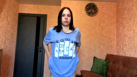 Mila online show from May 4, 7:56 am