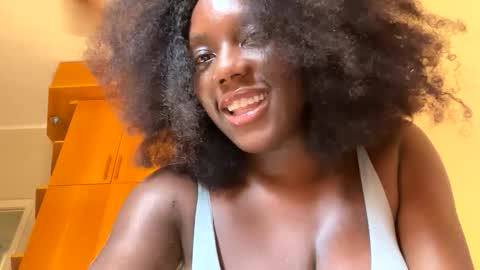 Onika online show from April 22, 10:56 am