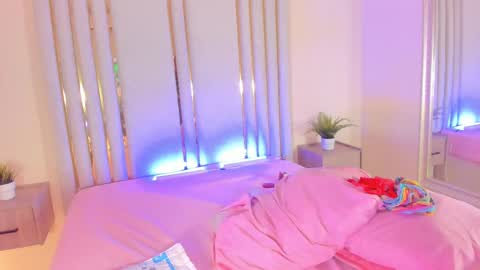 Mara online show from March 2, 4:07 am