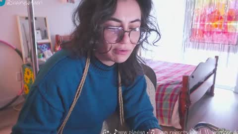 Snapshot of safaeri chatting on December 10, 6:17 pm Safa online show from December 10, 6:17 pm