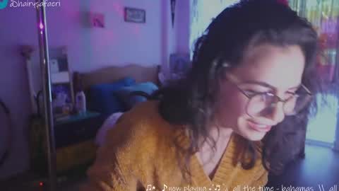 Snapshot of safaeri chatting on February 4, 9:52 pm Safa online show from February 4, 9:52 pm