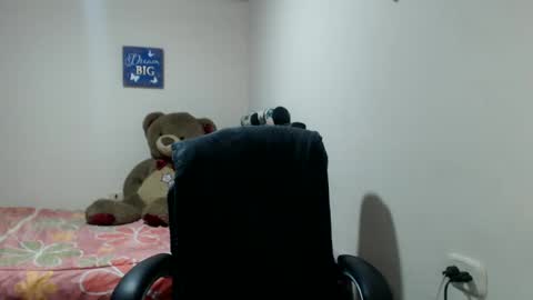 Snapshot of sahotlove1 chatting on March 1, 10:53 pm Karina online show from March 1, 10:53 pm