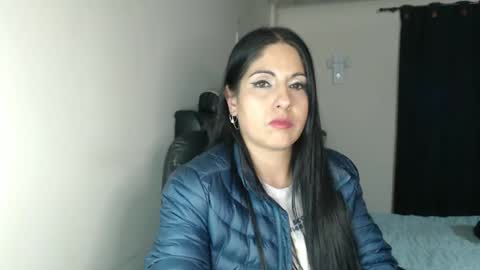 Snapshot of sahotlove1 chatting on March 12, 1:58 am Karina online show from March 12, 1:58 am