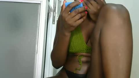 sally_beauty2023 online show from November 5, 6:40 am