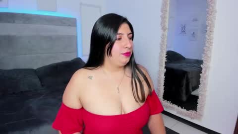 Sally online show from February 5, 8:34 pm