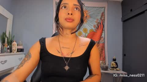 sallymaddoxx online show from September 24, 2:21 am