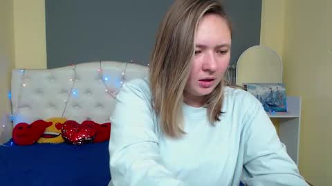 Sally online show from December 3, 7:49 pm