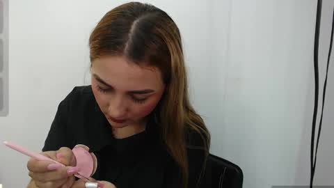 SALOME online show from November 22, 2:31 pm