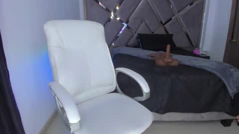 Snapshot of salommecruz01 chatting on September 9, 10:31 pm Salomme Cruz online show from September 9, 10:31 pm