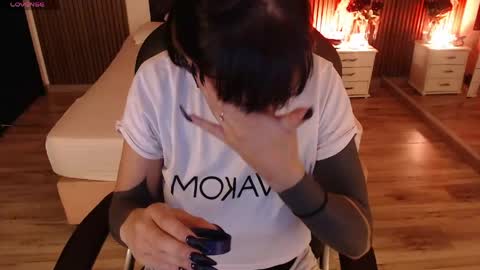 SAM MANSON online show from April 14, 12:16 pm