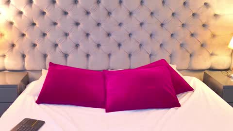 Samantaa G online show from December 20, 1:37 pm