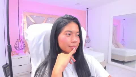 sam  online show from March 21, 11:43 pm