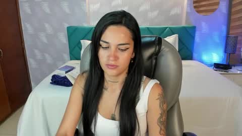 Snapshot of samantha__gomez1 chatting on October 16, 1:14 pm samantha__gomez1 online show from October 16, 1:14 pm