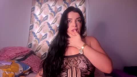 Snapshot of samantha_ryans30 chatting on January 9, 9:05 pm Samantha online show from January 9, 9:05 pm