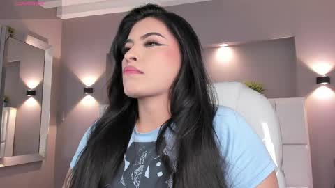 Snapshot of samanthaa_22_ chatting on January 29, 3:44 am Samanthaa online show from January 29, 3:44 am