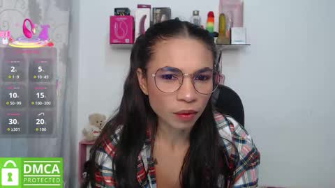 Snapshot of samanthaa_queen chatting on September 18, 11:31 am sam online show from September 18, 11:31 am