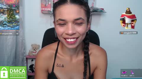 Snapshot of samanthaa_queen chatting on December 10, 11:11 am sam online show from December 10, 11:11 am