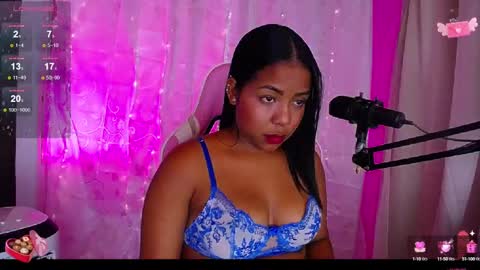 Samantha Bloom  online show from February 13, 12:46 am