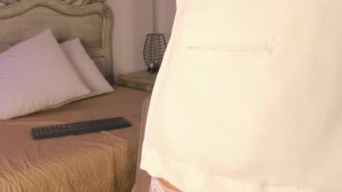 Samantha online show from December 4, 8:31 pm