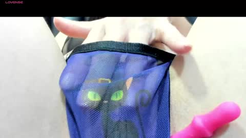 Snapshot of samanthahoteer96 chatting on January 22, 11:11 pm samanthahoteer96 online show from January 22, 11:11 pm