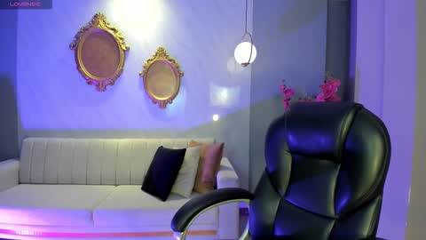 Snapshot of samanthaklein_ chatting on October 16, 3:09 am Samantha Klein online show from October 16, 3:09 am