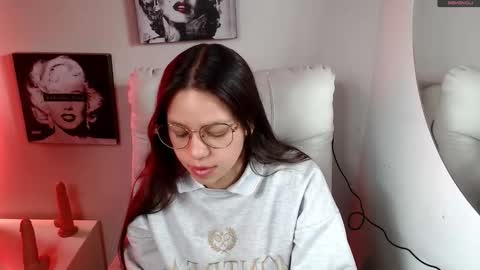 Samantha online show from December 15, 3:17 pm