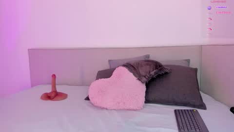 samara_hale online show from November 29, 9:08 pm