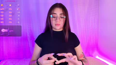 Snapshot of samii_evans chatting on February 13, 3:39 am samii evans  online show from February 13, 3:39 am
