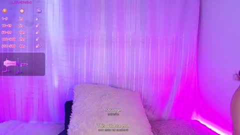 Snapshot of samii_evans chatting on February 21, 5:09 pm samii evans  online show from February 21, 5:09 pm