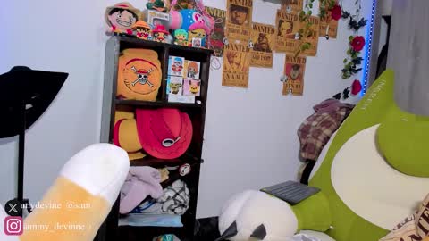 sammy devinne online show from November 15, 12:11 am