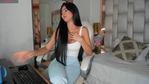 Sammy online show from November 17, 5:46 pm