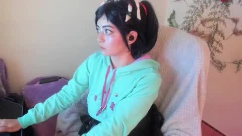   online show from November 2, 2:48 am