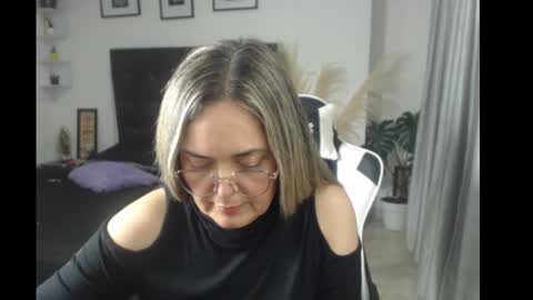 samy_vsn online show from September 13, 1:46 am