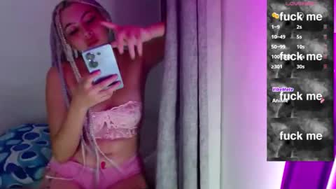 sandy_straw online show from November 23, 1:52 am