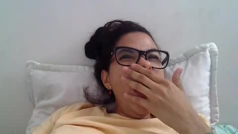 sandycrus112021 online show from February 24, 4:04 pm