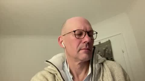 santaclausonice online show from December 17, 12:38 am