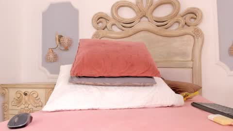 Sara online show from October 1, 3:55 am