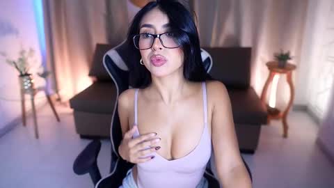 Snapshot of sara_albrecht chatting on March 8, 1:23 pm Sara online show from March 8, 1:23 pm