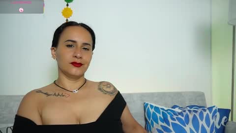   online show from February 21, 11:11 am