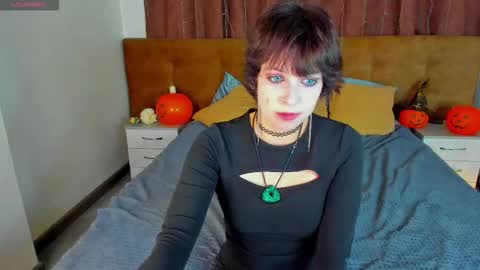 Sarah online show from October 29, 9:57 am