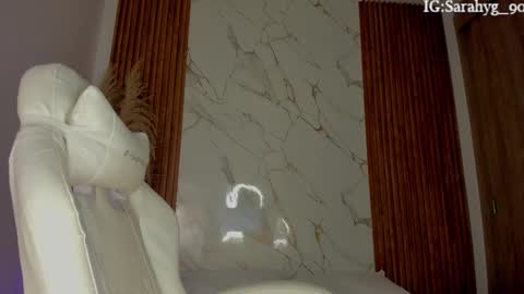 S A R A online show from March 13, 2:46 am