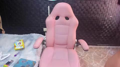 no limits sarah online show from December 17, 12:31 pm