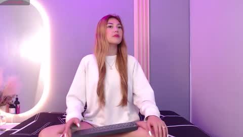 sara_slim_ online show from September 30, 2:44 pm