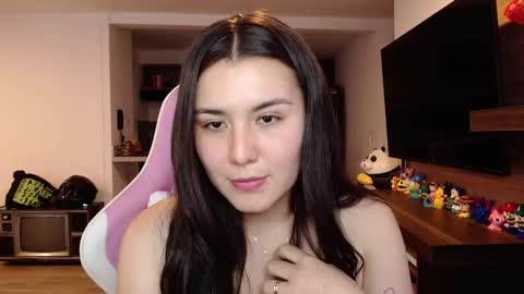 Snapshot of sara_sunrise_ chatting on January 21, 6:23 pm Sara online show from January 21, 6:23 pm