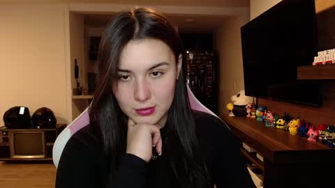 Snapshot of sara_sunrise_ chatting on December 30, 7:21 pm Sara online show from December 30, 7:21 pm